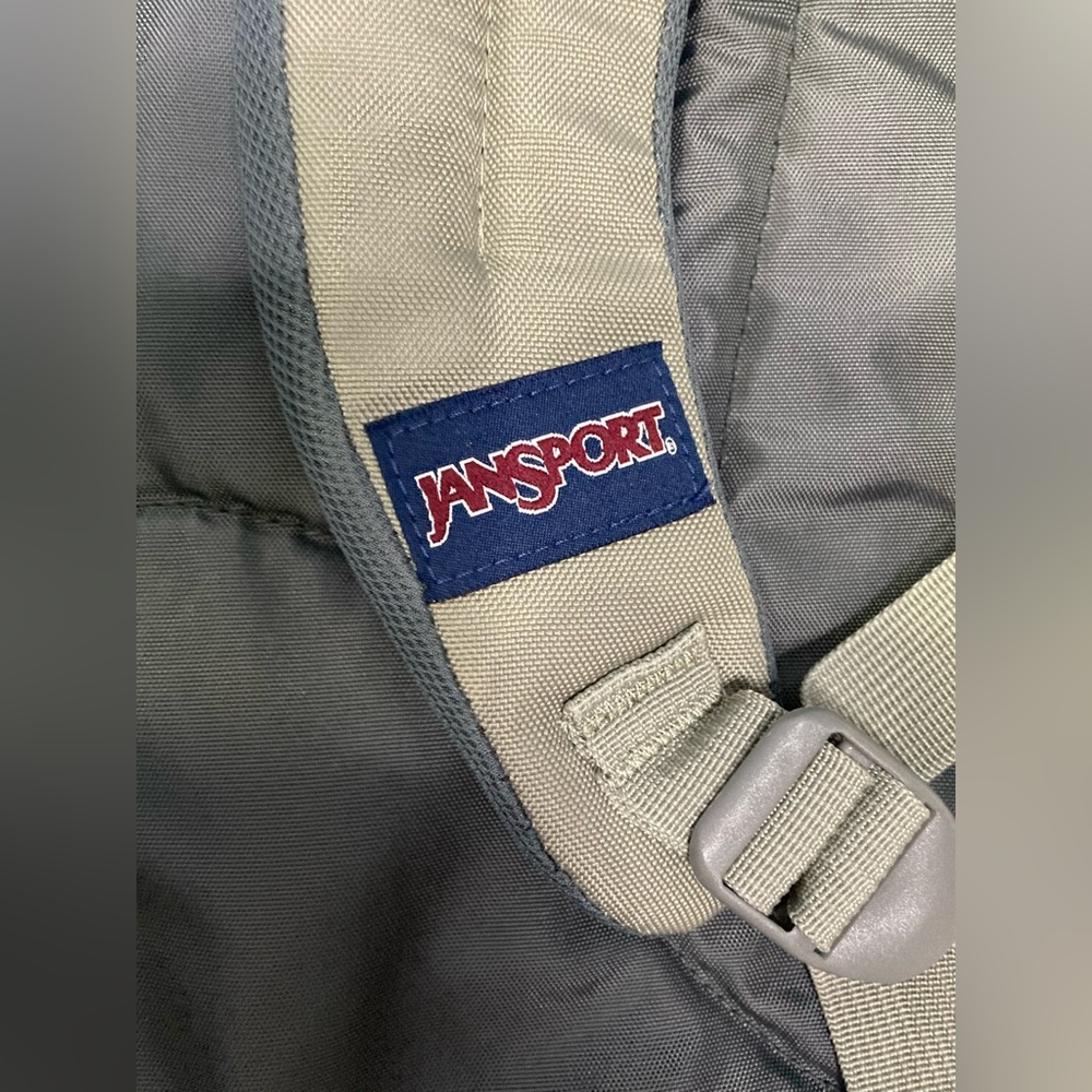 Jansport Backpack - Picture 4 of 12